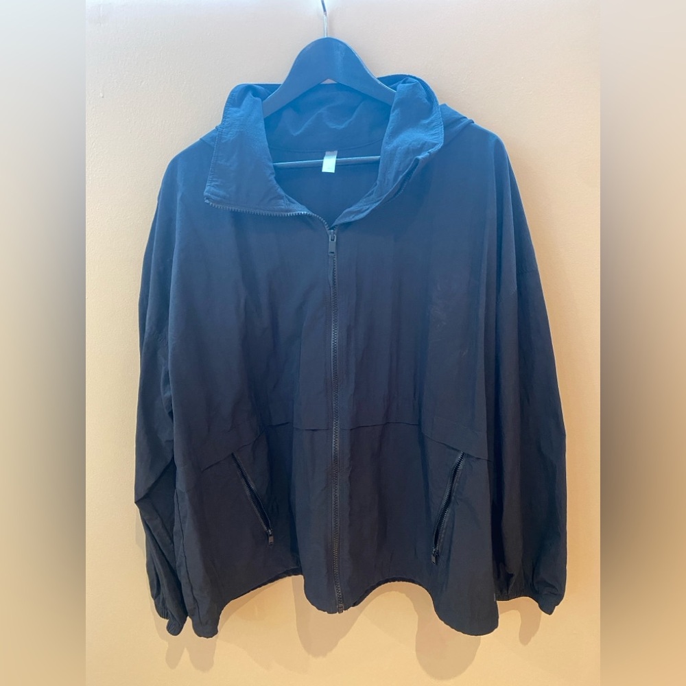 Lightweight Women's Black Hooded Windbreaker Jacket (packable)
